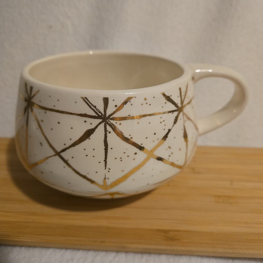 Anthropologie Gold White Geometric Oleanna Pattern Ceramic Coffee Mug Cup